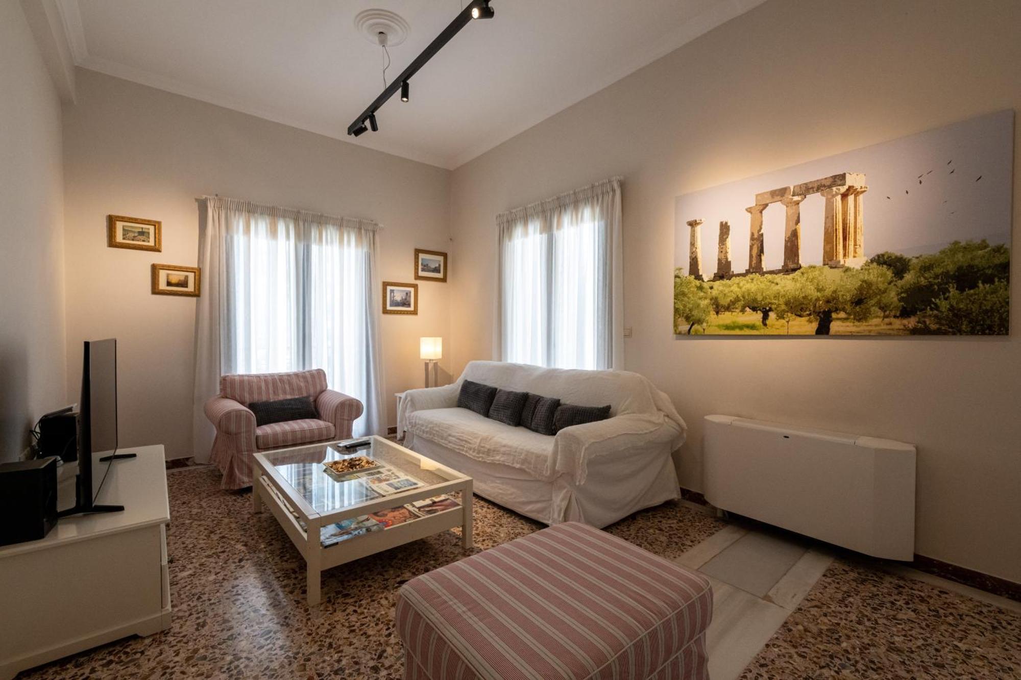 The Mansion - Kalamata Mediterranean Villas Esterno foto