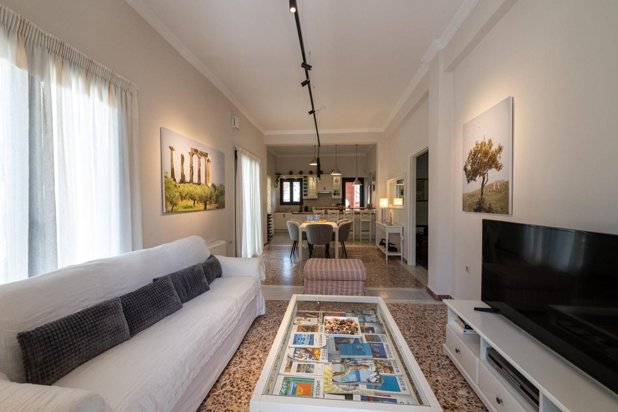 The Mansion - Kalamata Mediterranean Villas Esterno foto